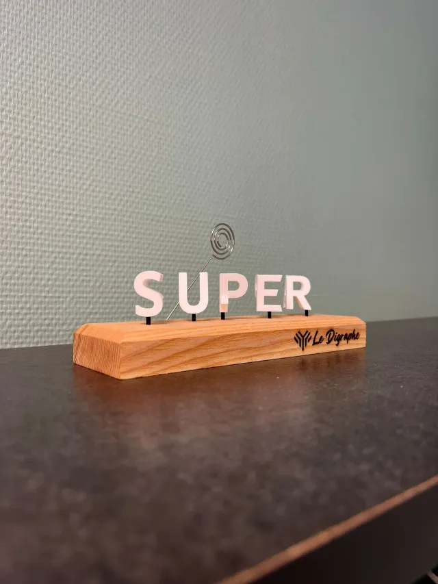 Le Digraphe Super-Papa tableau famille prénoms personnalisé