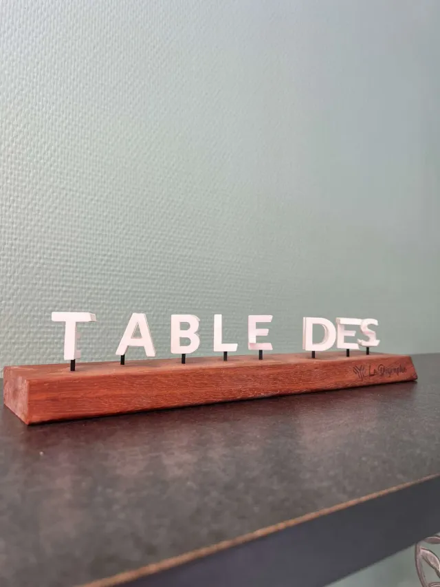 Le Digraphe Kinder digraphe table des enfants socle padouk