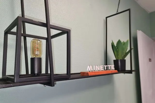 Le Digraphe Minette Parfaite digraphe fille chambre romantique