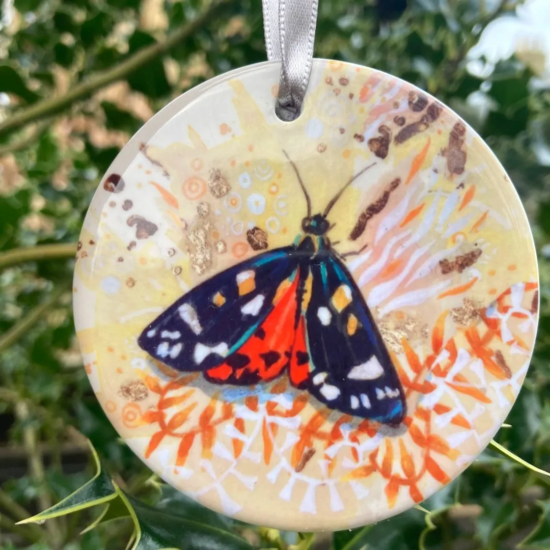 Helena Perry Scarlet Tiger suspension porcelaine sapin