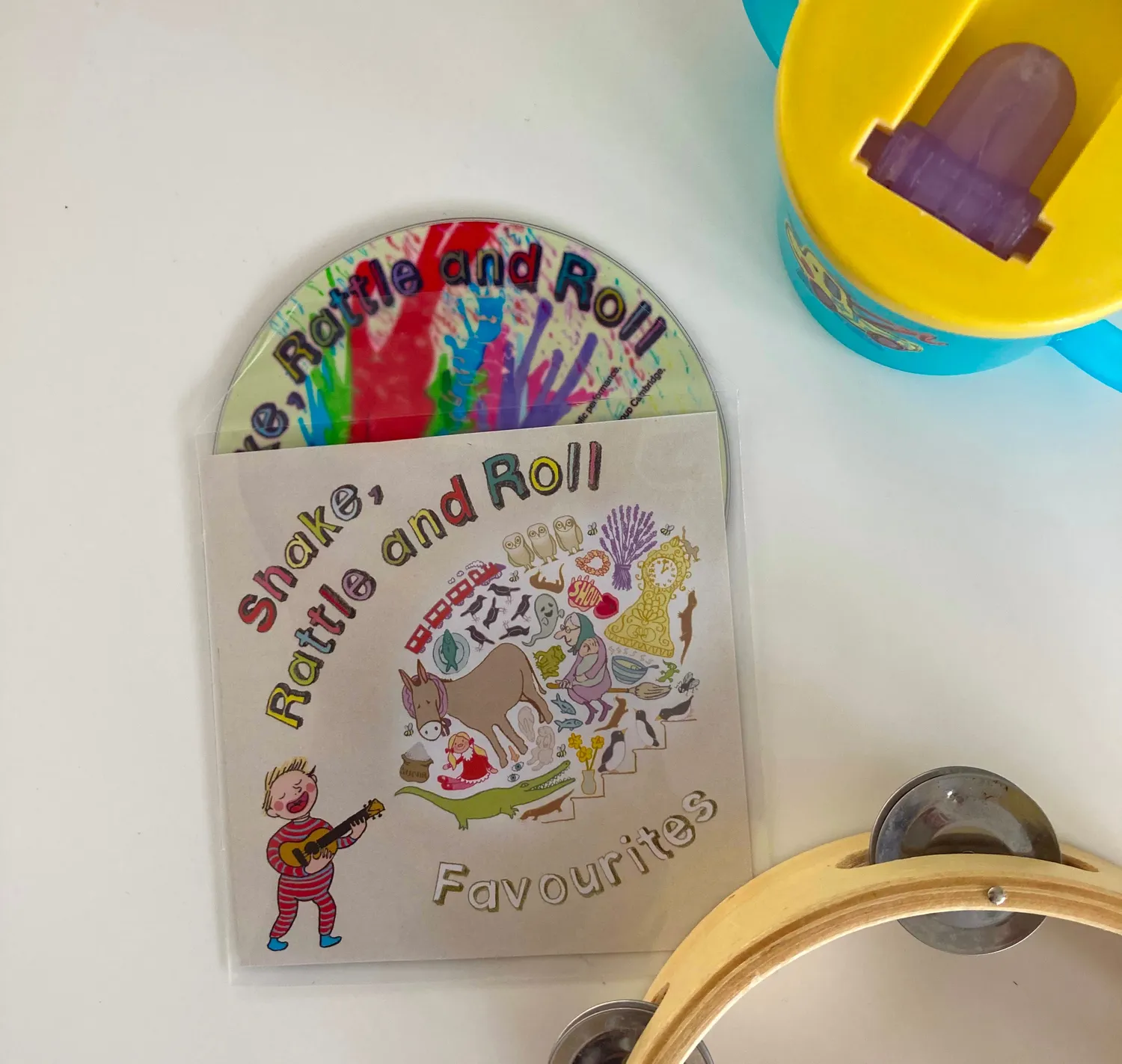 Helena Perry Shake Rattle and Roll CD Favourites enfants