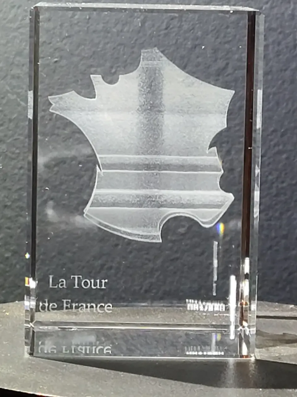 Le Digraphe Morpho Tour de France bloc verre gravé 250 ex