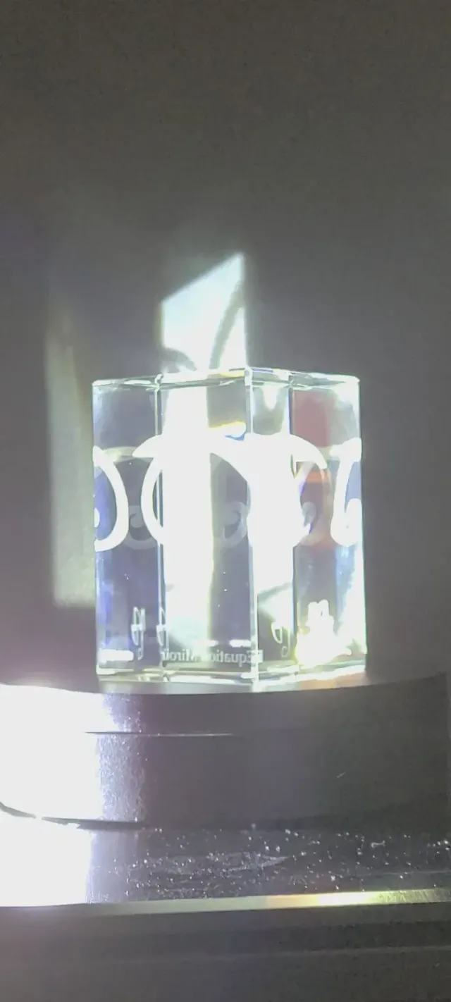 Le Digraphe Morpho Equation Miroir bloc verre 6x6x9cm numéroté