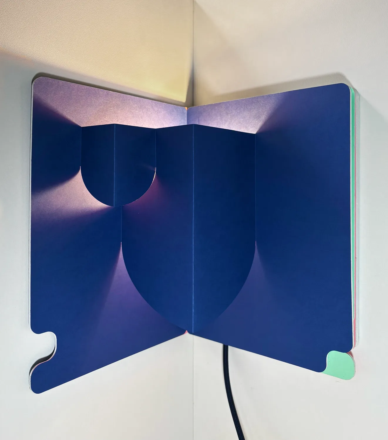 Risette Pop Up Lamp 2 lampe d'angle carton
