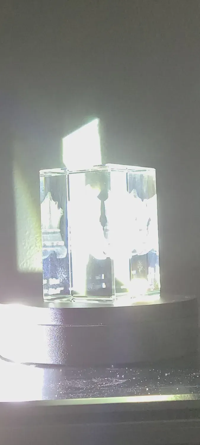 Le Digraphe Morpho La Tour de France bloc verre 6x6x9cm